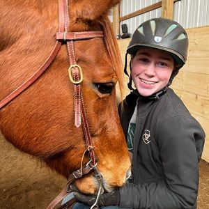 Meet your Posher, Elizabeth